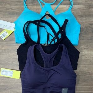 Target sports bra bundle size medium